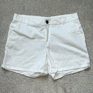 Khakis by GAP shorts